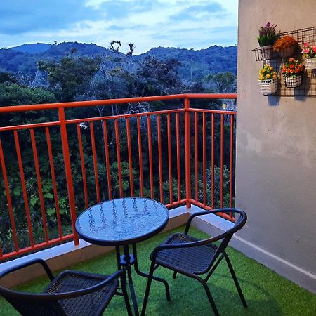 V Cozy Homestays Бринчанг Экстерьер фото